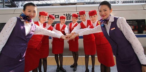 讀高鐵乘務(wù)專業(yè)年齡大后會(huì)不會(huì)被辭退？