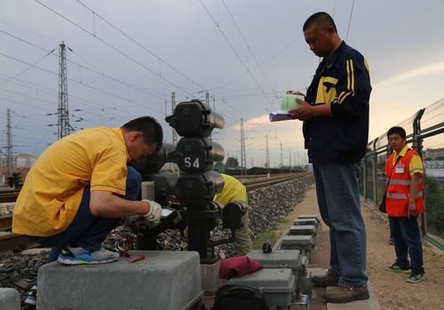 石家莊東華鐵路學(xué)校專業(yè) 石家莊東華鐵路學(xué)校專業(yè)